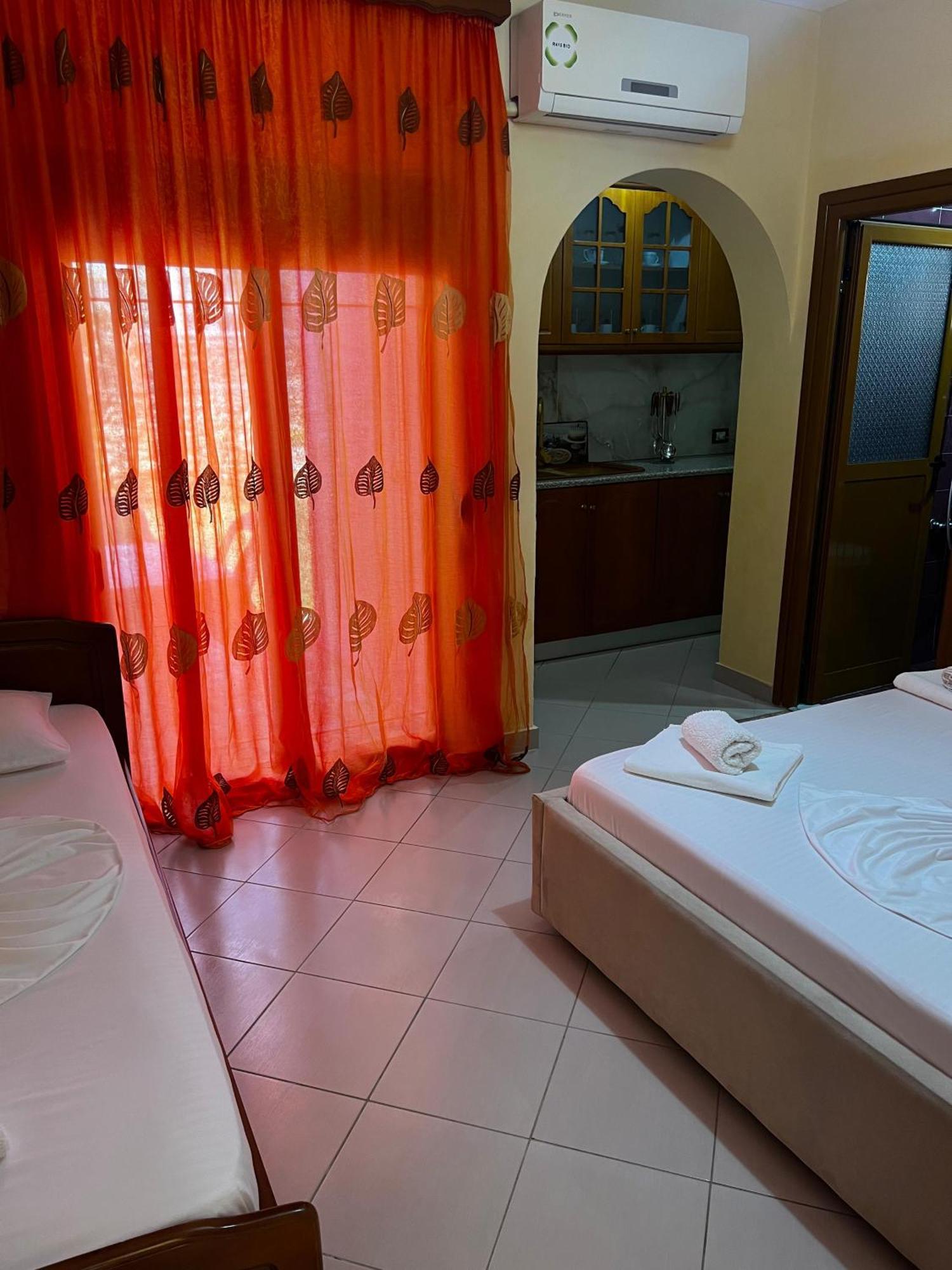 Vila,Apartaments Luani Pensjonat Ksamil